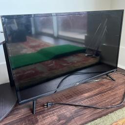TCL Flat-Screen TV